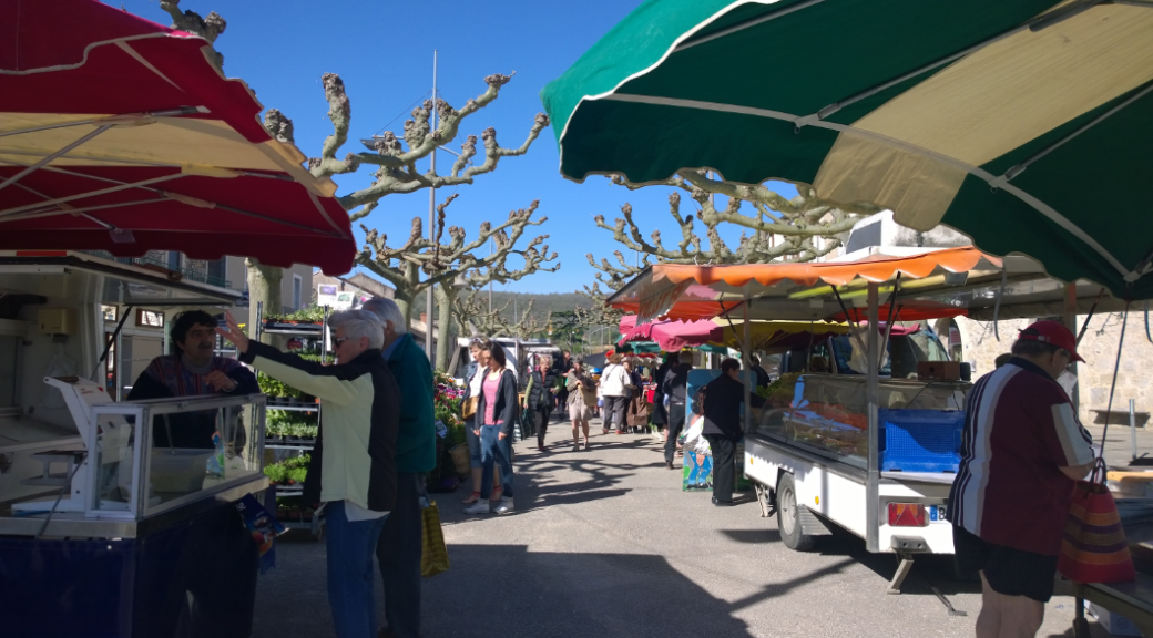 Marché bio à Saint-La ...